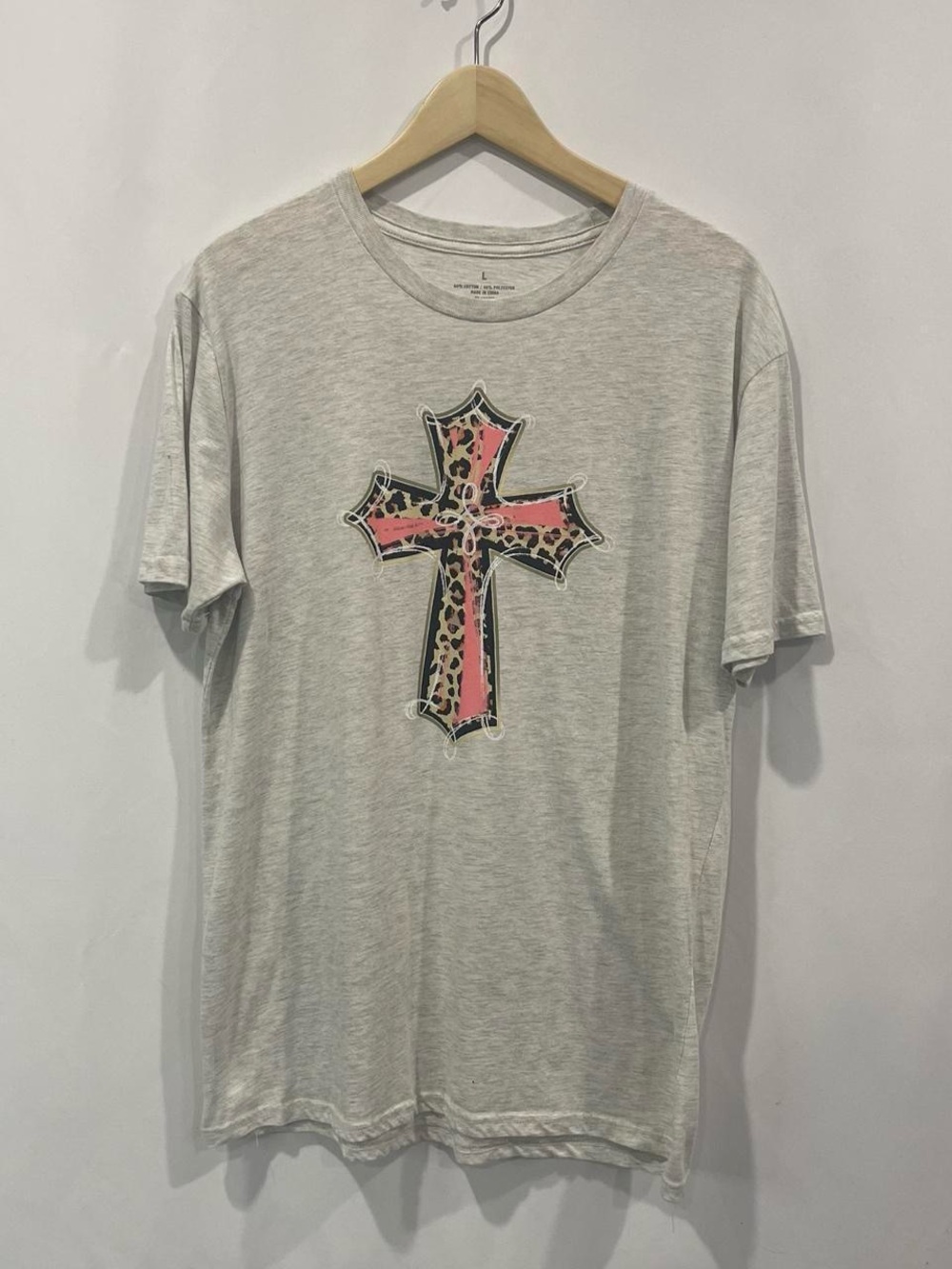 Beige Cheeta Print Cross T-shirt Size L